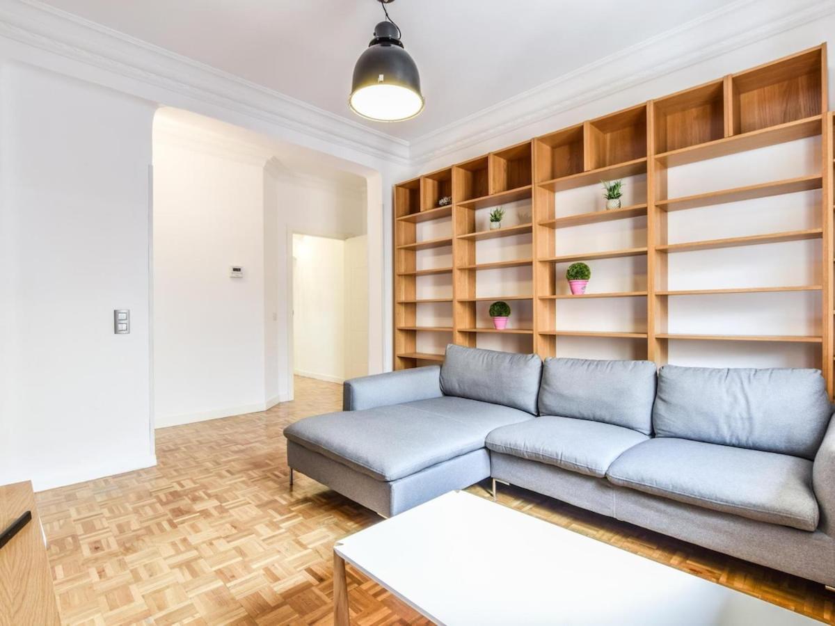 Apartamento En Atocha 10 Personas Apartment *